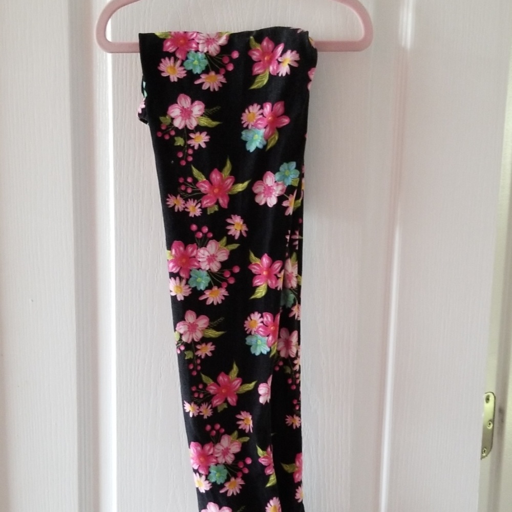 Girls Black floral Leggings sz 10